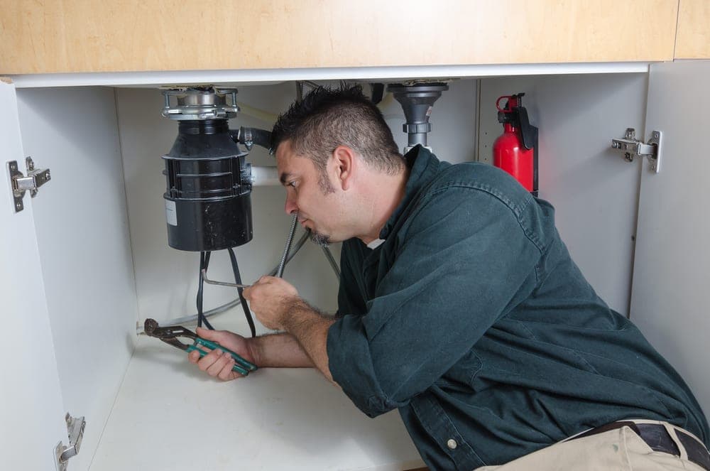 Continuous vs Batch Feed Garbage Disposals: Benefits, Drawbacks, & Differences